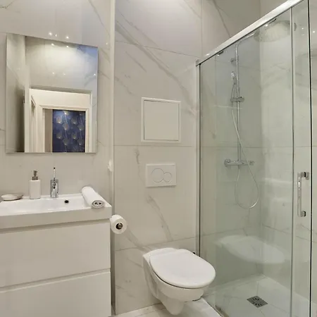 New 2 Bedrooms Center Of By Prestige *