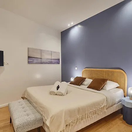 New 2 Bedrooms Center Of By Prestige * Paris